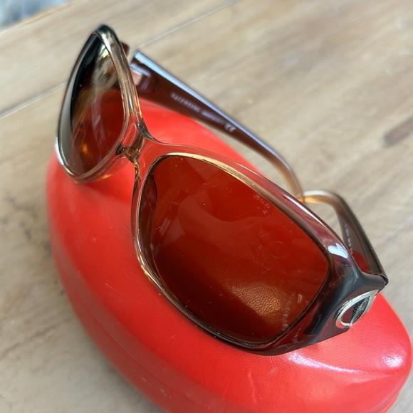 Valentino Sunglasses - Picture 3 of 12